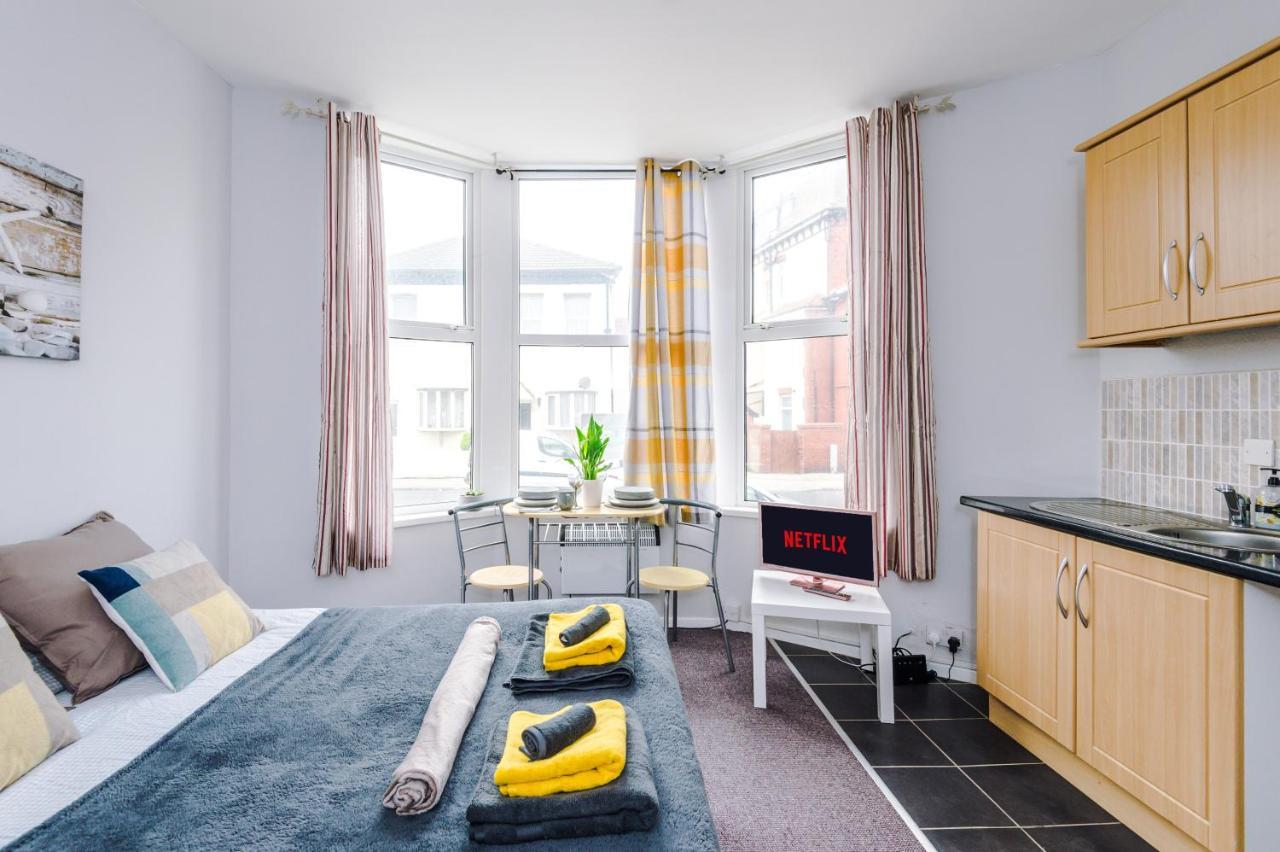 Empire Blackpool Apartments - Dickson Road Экстерьер фото